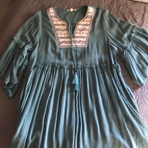 Easel long sleeve, embroidered dress.